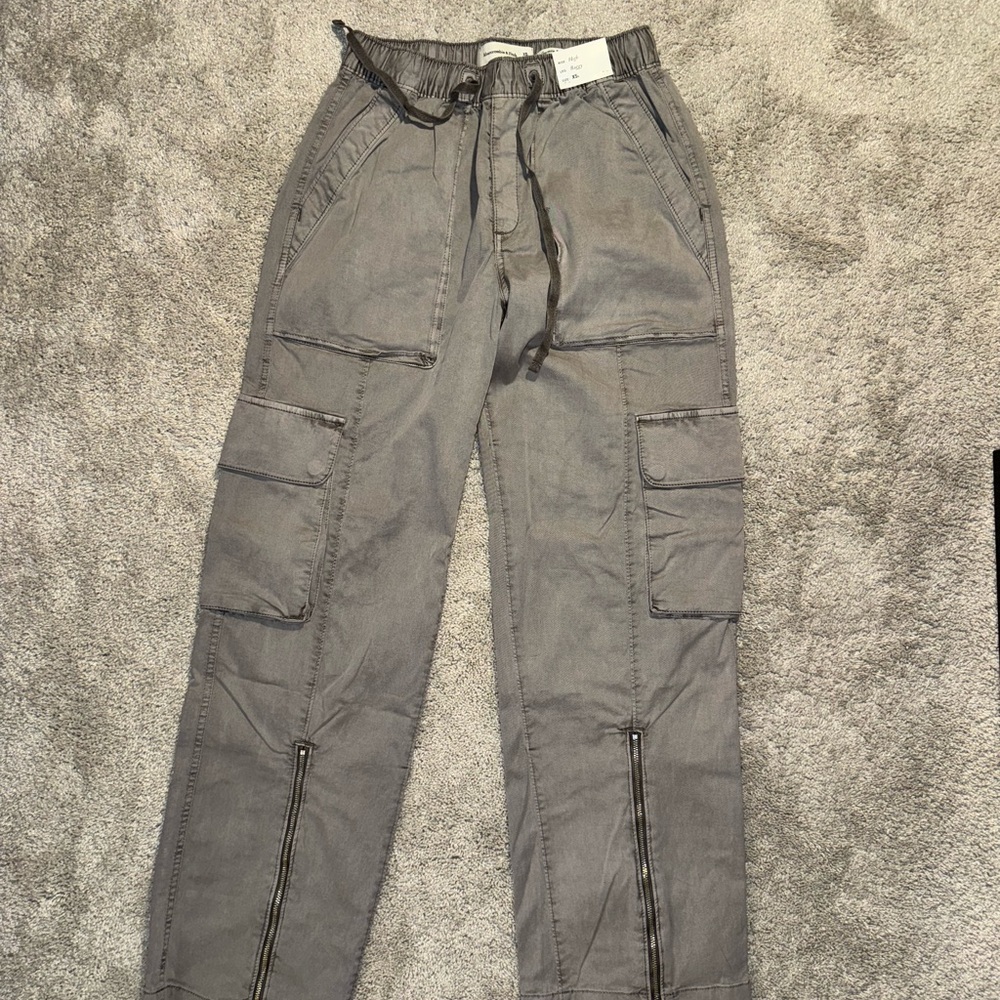 Abercrombie & Fitch Cargo Pants